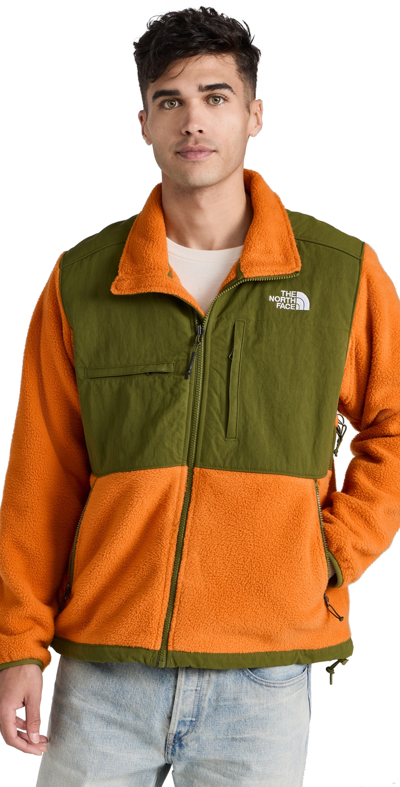 THE NORTH FACE RIPSTOP DENALI JACKET DESERT RUST/FOREST OLIVE