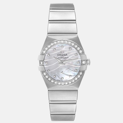 Pre-owned Omega White Mother Of Pearl Diamond Stainless Steel Constellation 123.15.24.60.55.006 Quartz Women's Wrist