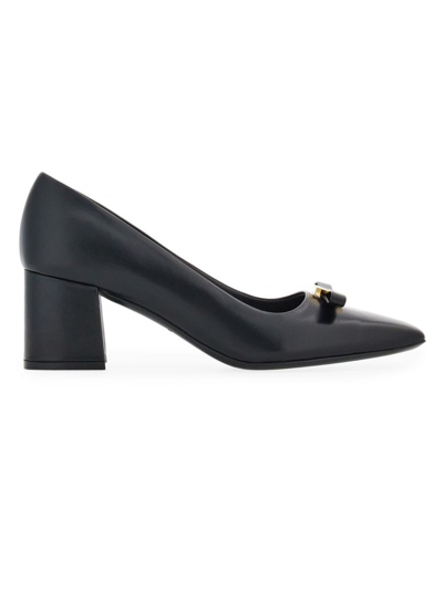 Ferragamo Myra Lambskin Bow Pumps In Black