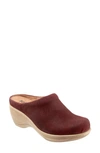 Softwalk Madison Clog In Rust Emboss