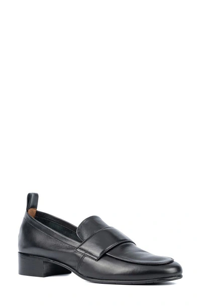 Aquatalia Shivani Loafer In Black