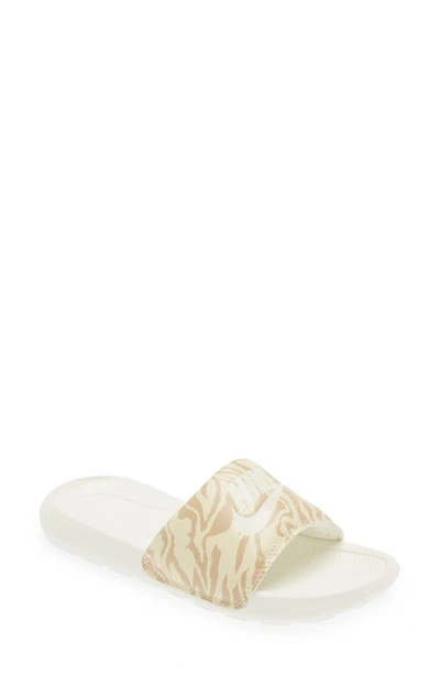 Nike Victori One Sport Slide In Sail/ Coconut/ Sesame