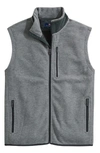 Vineyard Vines Mountain Sweater Fleece Vest In Ultimate Gray