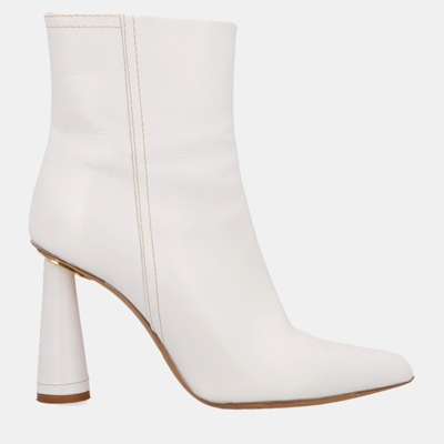 Pre-owned Jacquemus Women's Leather Ankle Boots - White - Eu 39