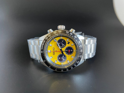 Pre-owned Seiko Prospex Speedtimer Yellow Dial Solar Watch Ssc929 (fedex 2 Day)