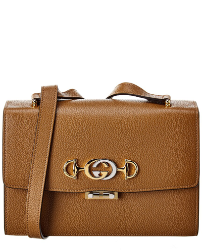 Gucci Zumi Small Leather Shoulder Bag In Brown