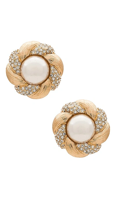8 Other Reasons Pearl Stud Combo Earring In Pearl & Gold