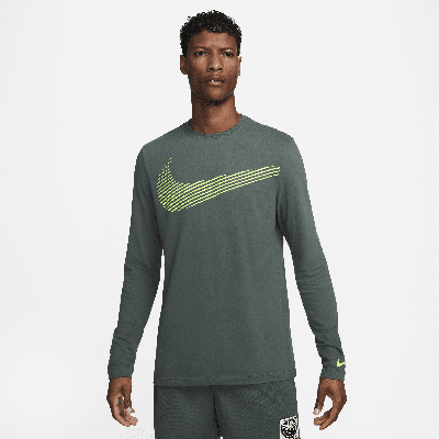 Nike Men's Dri-fit Long-sleeve Fitness T-shirt In Green