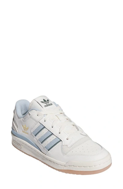 Adidas Originals Forum Low Sneaker In 白色