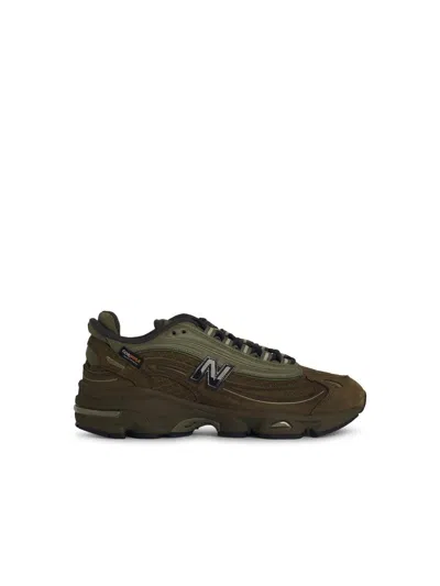 798 New Balance '1000' Green Leather Blend Sneakers