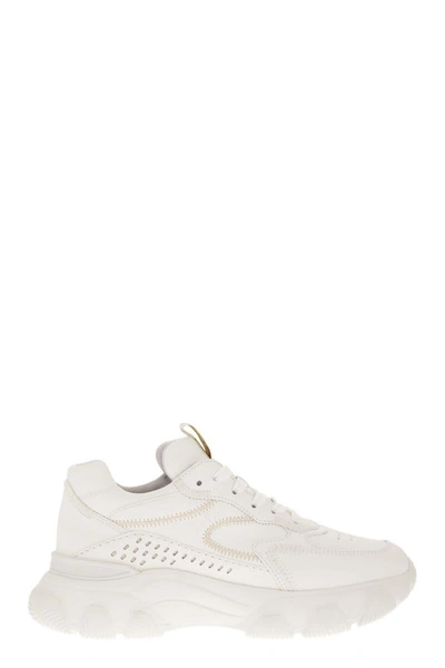 Hogan Trainers Hyperactive In White
