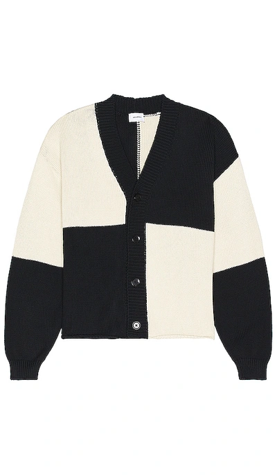 Askyurself Cropped Checkered Cardigan In Black