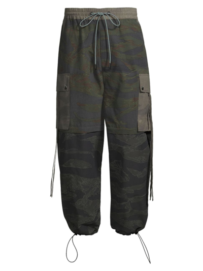 Mostly Heard Rarely Seen 8-bit Men's Camouflage Oversized Parachute Trousers In Camo Print