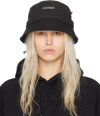 JACQUEMUS BLACK LES CLASSIQUES 'LE BOB GADJO' BUCKET HAT