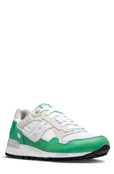 Saucony Shadow 5000 Sneaker In White/ Green
