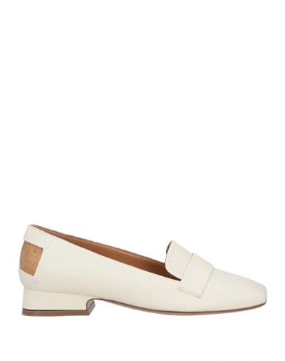 Maison Margiela Woman Loafers Beige Size 7 Soft Leather In White