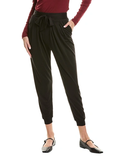 Area Stars Rayon Pleat Pant In Black