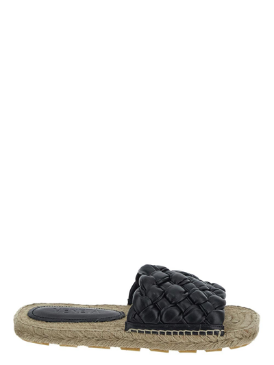 Bottega Veneta Black Leather Intrecciato Sandals
