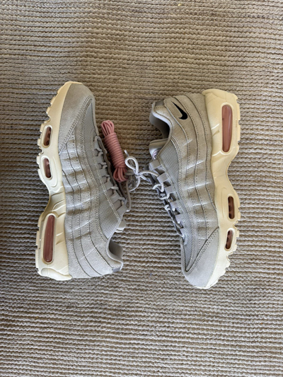 Pre-owned Nike Grey Suede  Air Max 95 Shoes