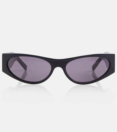 Givenchy 4g Cat-eye Sunglasses In Black