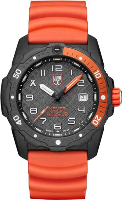 Pre-owned Luminox Men's Bear Grylls Survival Dive Watch 42mm Analog Black/orange