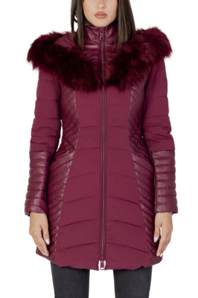 Pre-owned Guess Woman Down Jacket  Oxana Jacket W3bl26w6nw2 In Bordeaux