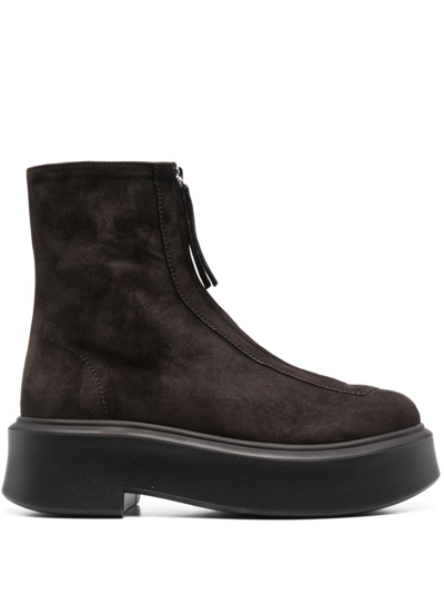 THE ROW BROWN ZIPPED I 60 SUEDE ANKLE BOOTS