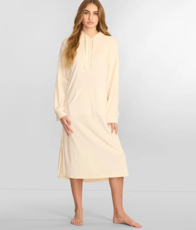 Reveal Velour Hooded Snuggler In Cloud Dancer