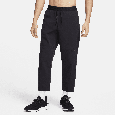 Nike Men's A.p.s. Dri-fit Woven Versatile Pants In Black