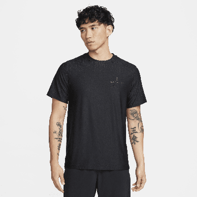 Nike Men's A.p.s. Dri-fit Adv Short-sleeve Versatile Top In Black