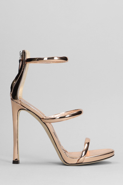 Giuseppe Zanotti Harmony Sandals In Gold Patent Leather