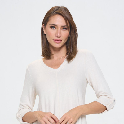 West K Nora Ultrasoft V-neck Tunic With Long Sleeves And Front Seam Detail In White