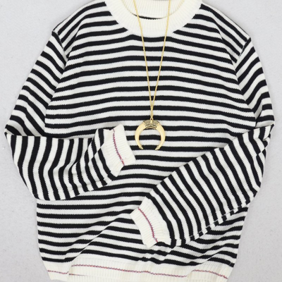 Anna-kaci Horizontal Striped Knitted Round Collar Sweater In Black