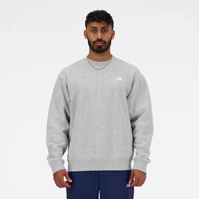New Balance Small Logo Brushed Fleece Crew Neck Sweatshirt In Grey, Men's At Urban Outfitters