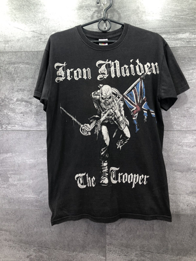 Pre-owned Band Tees X Iron Maiden Vintage Iron Maiden The Trooper 2011 Rock Band T-shirt In Black