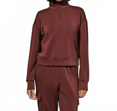 7diamonds Rev Crop Quarter Zip Top In Brick Red In Brown