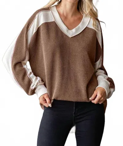 7th Ray Color Block Ribbed V-neck Top In Brown