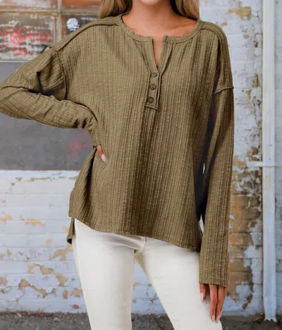 7th Ray Go To Cozy Long Sleeve Top In Olive In Green