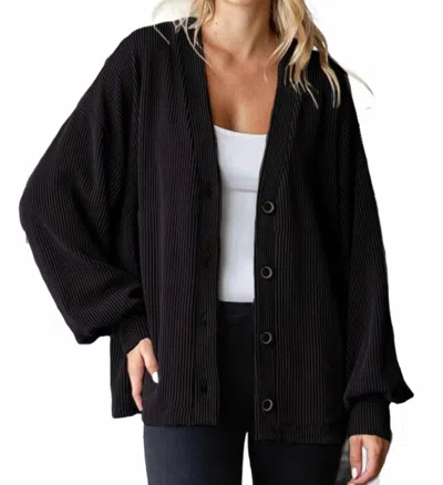 7th Ray Sweet Elegance Ribbed Sweater In Black In Blue