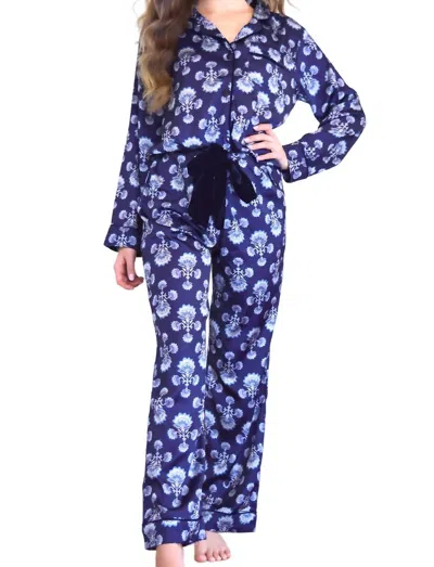 8 Oak Lane Fan Satin Pant Pj Set In Navy In Blue