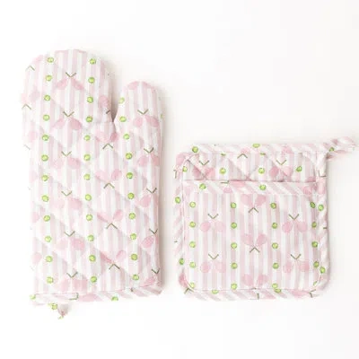 8 Oak Lane Pink Tennis Stripe Oven Mitt Set