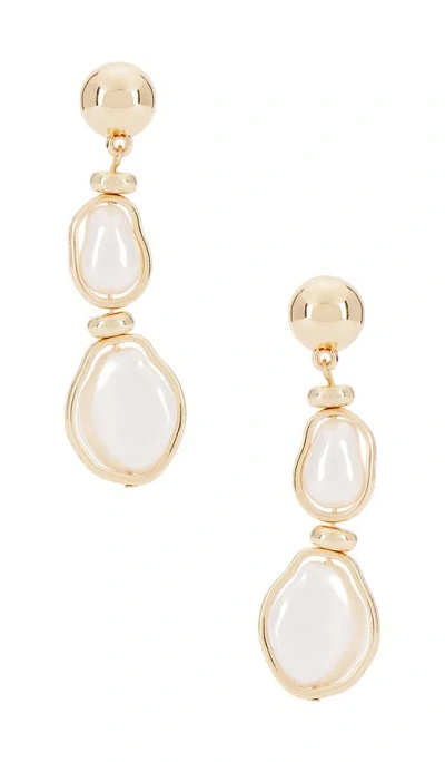 8 Other Reasons Baroque Dangle Earring In Metallic Gold