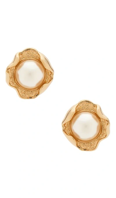 8 Other Reasons Cluster Stud Earrings In Gold