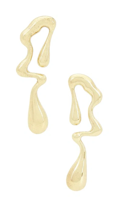 8 Other Reasons Drip Earrings In 金色