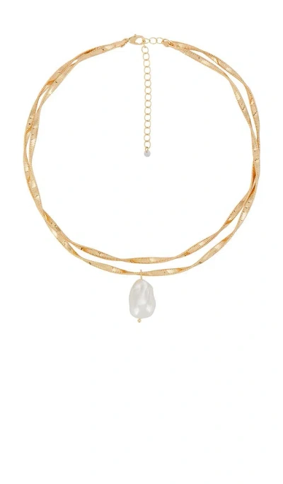8 Other Reasons Elli Pearl Necklace