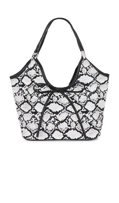 8 Other Reasons Eloise Shoulder Bag In Black