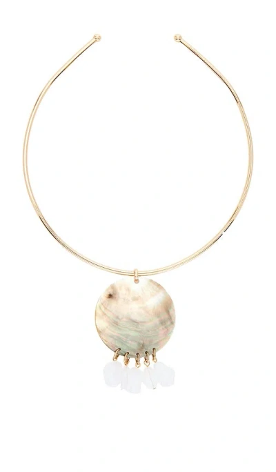 8 Other Reasons Iridescent Circle Pendant Choker In Gold