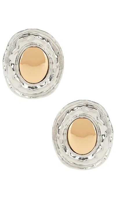 8 Other Reasons Two Tone Stud In 银色&金黄