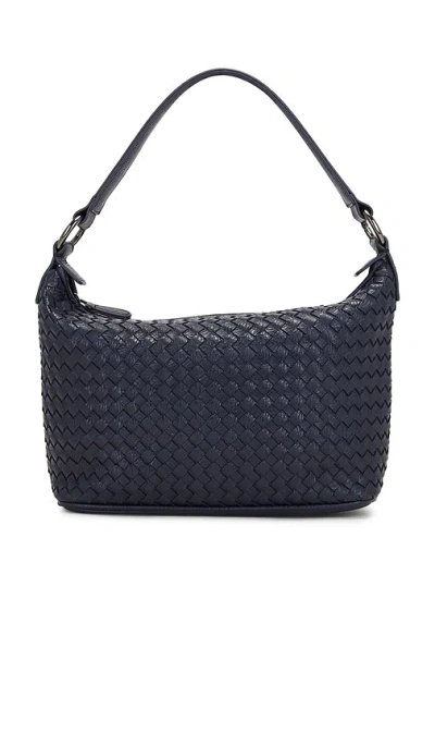 8 Other Reasons Woven Shoulder Bag In 네이비