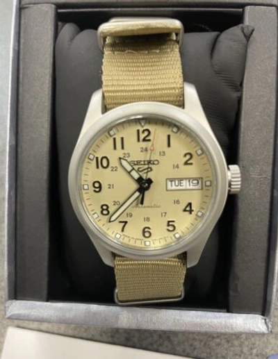 Pre-owned Seiko 5 Sport Automatic Beige Nylon Strap Mid-size Watch Srpj83 Made In Japan